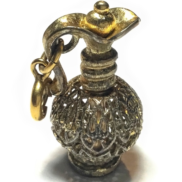 Vintage Monet Gold Tone Ewer Filigree Charm - Picture 1 of 3